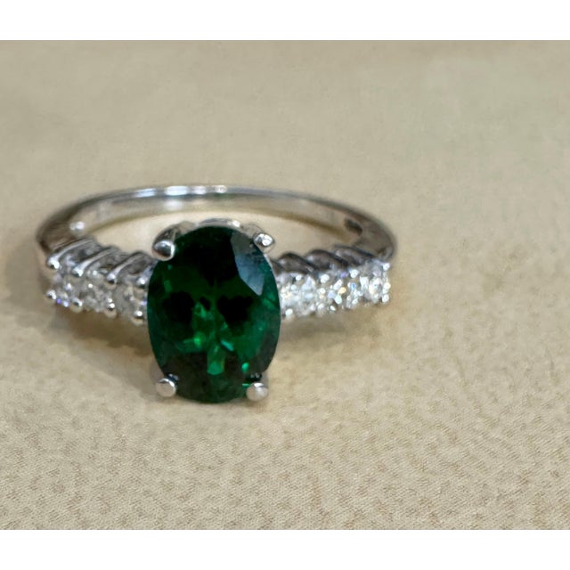 Contemporary 1.2 Carat Natural Oval Green Tourmaline + Diamond Ring 14 Karat Yellow Gold For Sale - Image 3 of 18