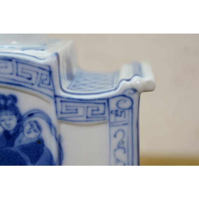 Chinese Chinoiserie Blue & White Porcelain Dragon Ginger Jar Mantel Vase Urn 11" For Sale - Image 12 of 14