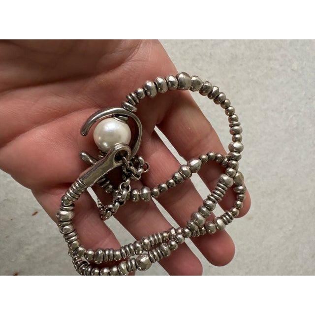 Contemporary UNOde50 Silver Plate and Pearl Beaded Necklace For Sale - Image 3 of 4