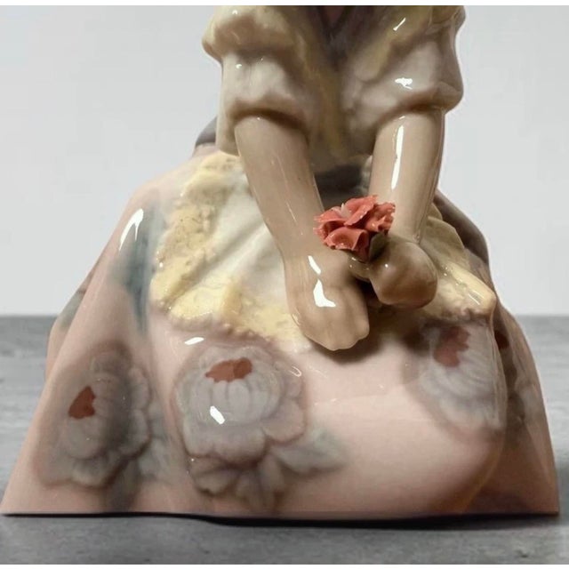 Figurine by Salvador Debón for Lladró For Sale - Image 6 of 8