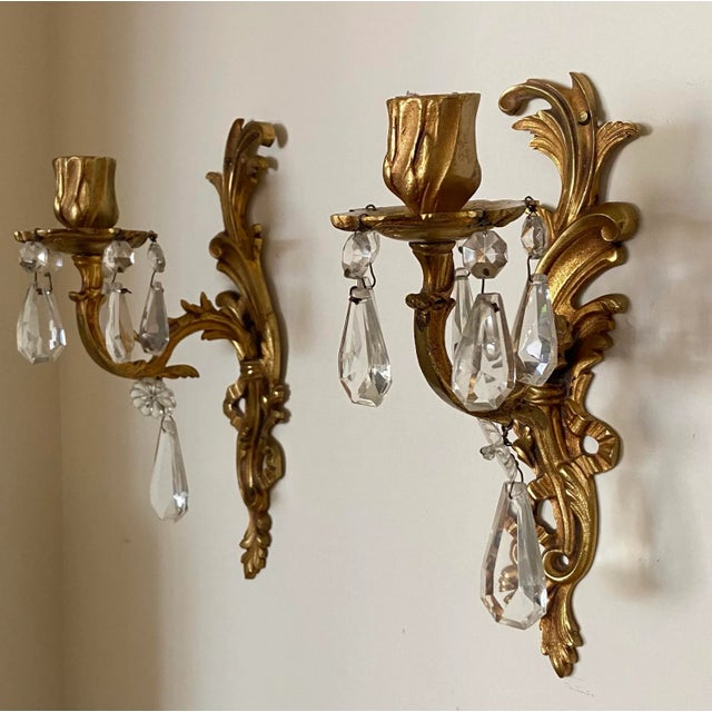 Maison Baguès Mid 20th Century Louis V Rocco Bronze and Crystal Scones - a Pair For Sale - Image 4 of 13