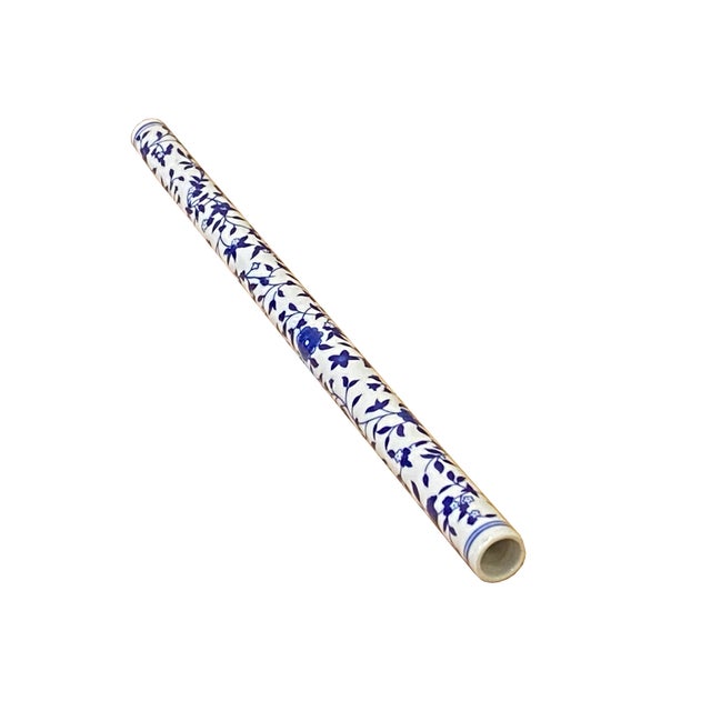Blue White Porcelain Floral Graphic Flute Shape Tube Display Art For Sale - Image 4 of 7