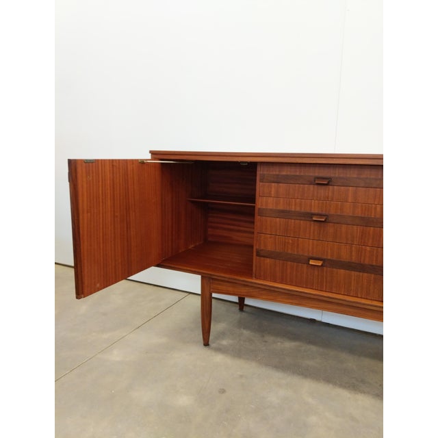Brown Vintage Mid Century Modern Teak Credenza by White & Newton, Attributed For Sale - Image 8 of 9
