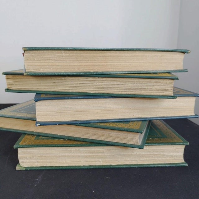 Vintage International Collectors Library Classic Novels Green Leather Bound Gold Gilt Trim Set of 5 Books For Sale - Image 4 of 9