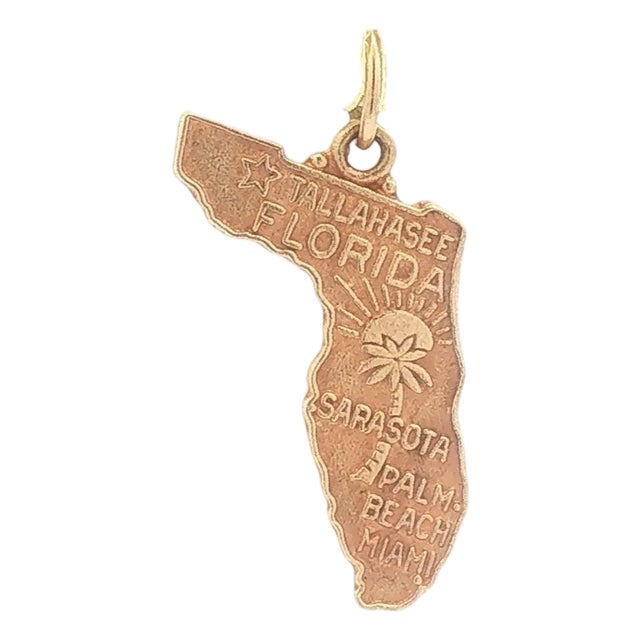 Late 20th Century 14k Gold State of Florida Charm For Sale