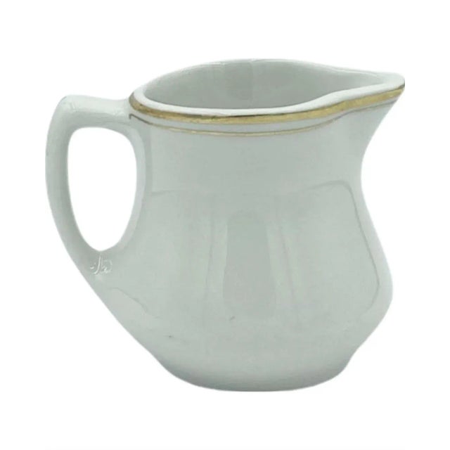 Mid-Century Modern Vintage 5-Star Luxury the Carlyle Hotel New York Nyc White Coffee Creamer For Sale - Image 3 of 12