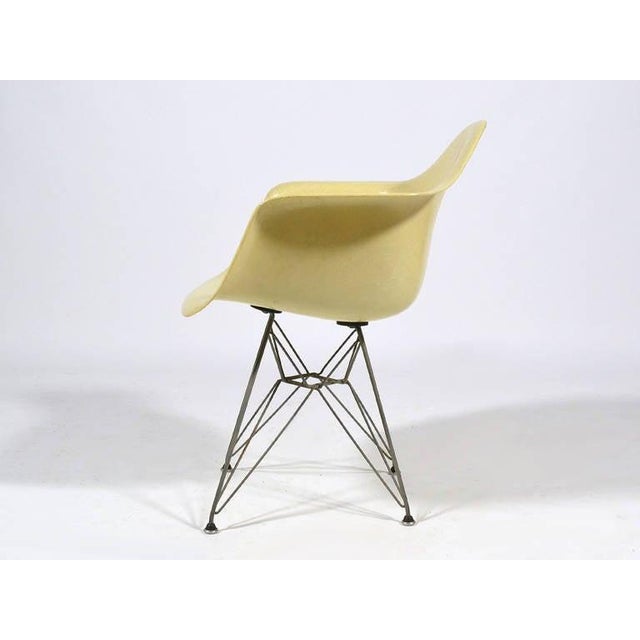 1950s Charles and Ray Eames "DAR" Armchair by Zenith for Herman Miller For Sale - Image 5 of 9