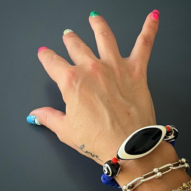 Contemporary Third Eye Chunky Blue Tibetan Beaded Bracelet For Sale - Image 3 of 8