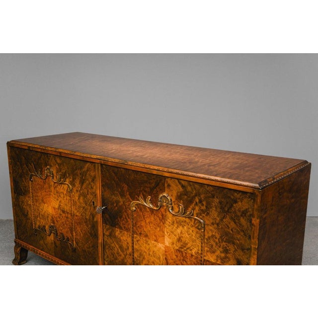Art Deco Sideboard in Birch For Sale - Image 17 of 18