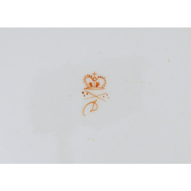 Derby Porcelain Early 19th Century Georgian Derby Botanical Plate Duesbury Bloor Mark Blue Gilt - a Pair For Sale - Image 4 of 10