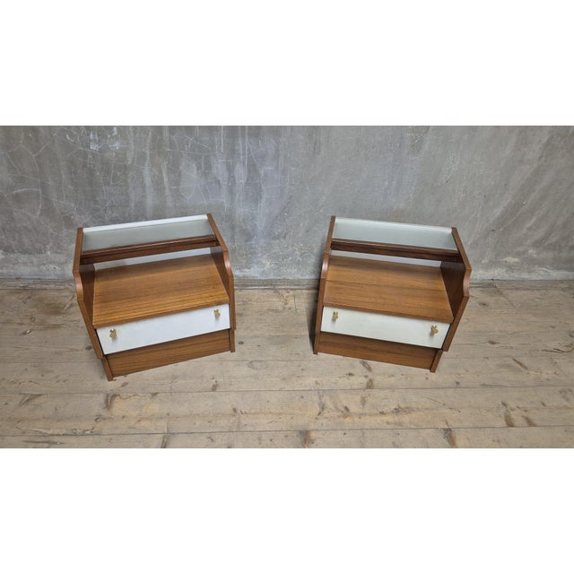 1940s Vintage Bedside Tables, Czechoslovakia, 1940s, Set of 2 For Sale - Image 5 of 12