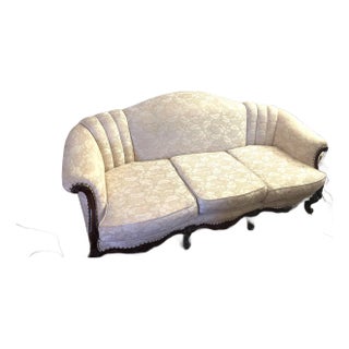 Late 19th Century Outstanding Camel Backed Mahogany Sofa For Sale