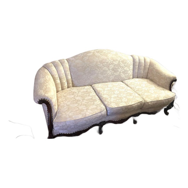 Late 19th Century Outstanding Camel Backed Mahogany Sofa For Sale