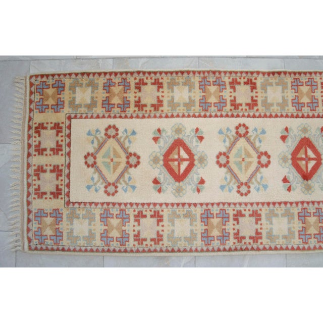 1990s Hand-Knotted Runner Rug Traditional Turkish Rug - 2′9″ × 10′2″ For Sale - Image 9 of 17