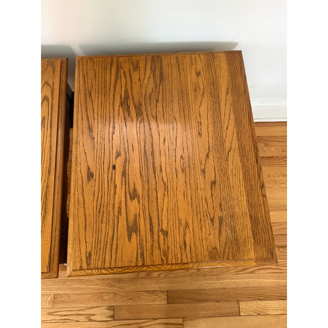Late 20th Century Broyhill Oak Queen Anne Side Tables For Sale - Image 10 of 16