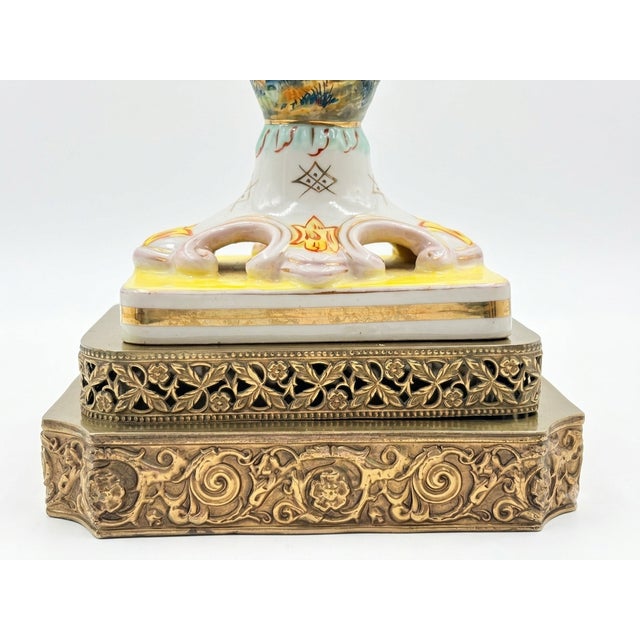 Italian Vintage Italian Capodimonte Putti Cherub 1960s Lamp For Sale - Image 3 of 5