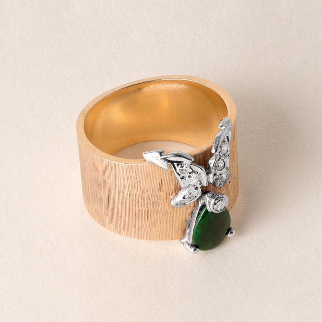 Mid-Century Modern Vintage Midcentury Jade and Diamond Butterfly Wide Band Ring 14k Gold, Size 6.25 For Sale - Image 3 of 7