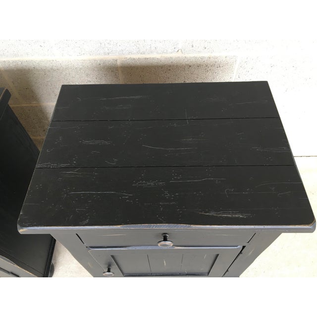 Broyhill Attic Heirlooms Black Distressed Single Drawer Nightstands a