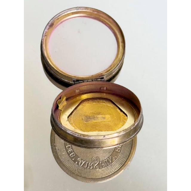 Vintage 1970s Este Lauder Perfume Compact For Sale - Image 4 of 14