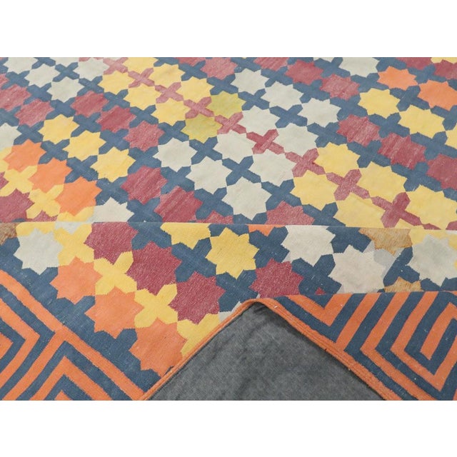 Galerie Shabab Collection Mid-20th Century Handmade Indian Flatweave Dhurrie Room Size Carpet For Sale - Image 9 of 10