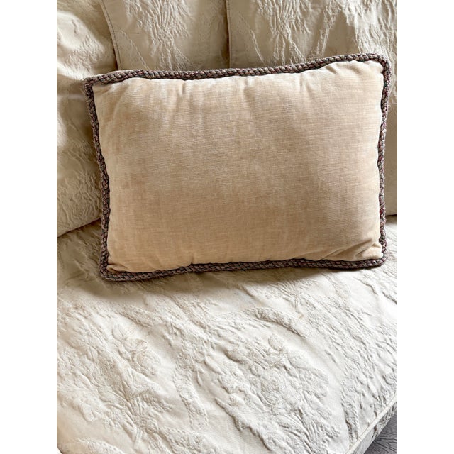 1990s Abc Carpet & Home Vintage Tapestry Velvet Rose Pillow - 20" X 13" For Sale - Image 5 of 6
