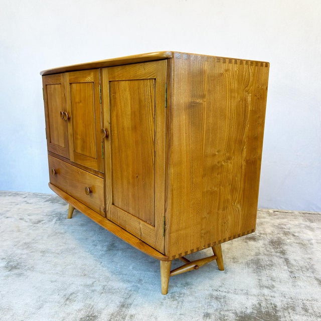 Brown Model 467 Elm Sideboard by Lucian Ercolani for Ercol, 1950s For Sale - Image 8 of 18