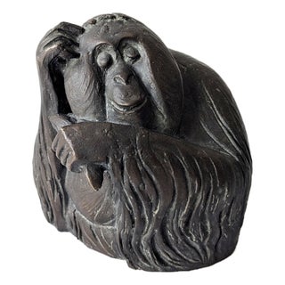 Bronze Sculpture of an Orangutan by Kurtfritz Handel for Strassacker Foundry, 1970s For Sale