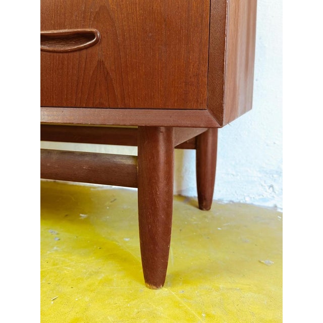 1950s Vintage Danish Teak Chest of 6 Drawers, 1950s For Sale - Image 5 of 7