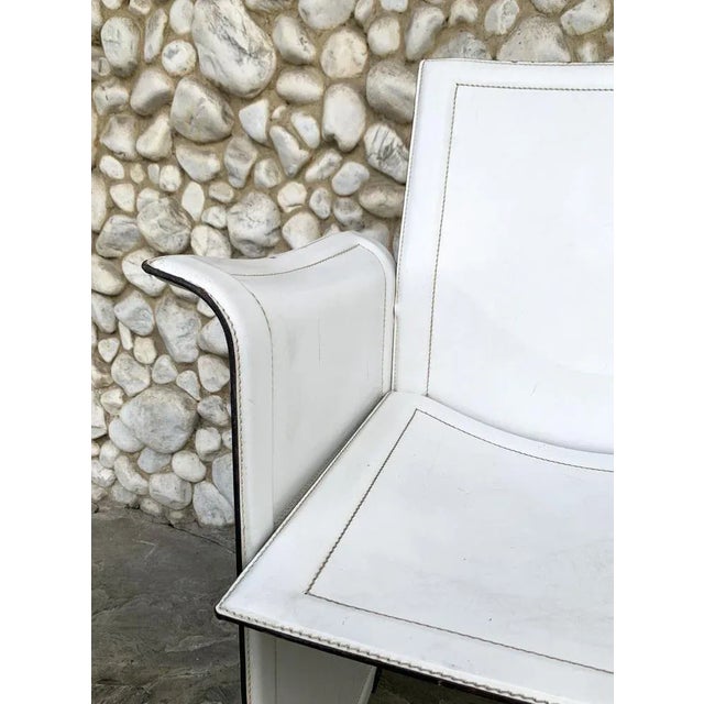 Italian White Leather Armchair by Tito Agnoli for Matteo Grassi, 1970s For Sale - Image 14 of 18