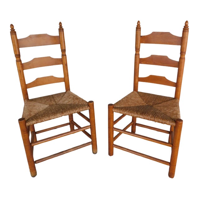 Wallace Nutting #393 Pilgrim Ladder Back Side Chairs - a Pair For Sale