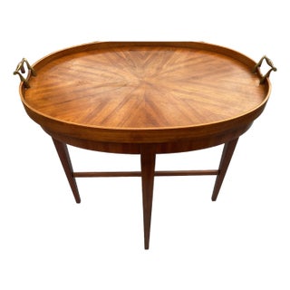 1960s Mahogany Oval Serving Table by Drexel Furniture, Wallace Nutting Collection For Sale