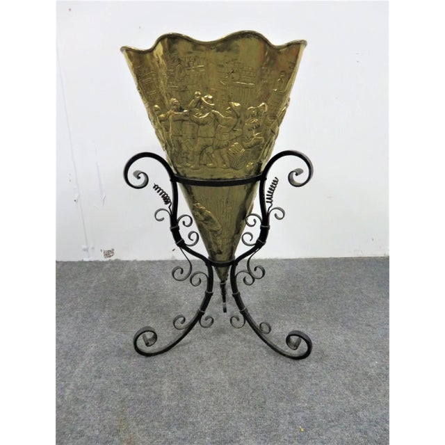 Early 20th Century Arts & Crafts Brass & Iron Umbrella Stand For Sale - Image 5 of 5