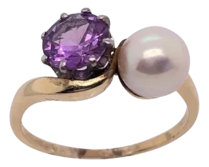 14 Karat Yellow Gold Freeform Ring With Solitaire Amethyst and Pearl