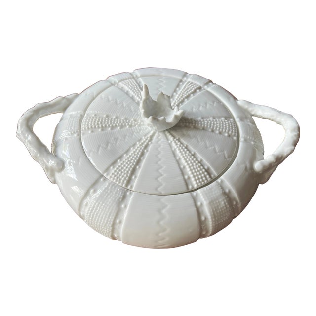 Paris Royal Sea Urchin Coral Tureen With Lid For Sale
