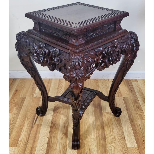 Coming to you from a well traveled New York City estate, we have a pleasure to offer you this high quality Large 19th /...