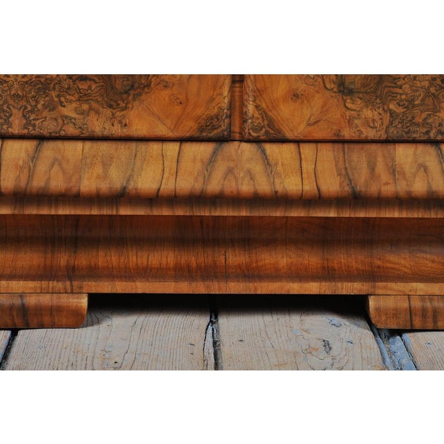 Art Deco Showcase in Walnut by J. Halabala for Up Závody, Czech, 1920s For Sale - Image 18 of 18