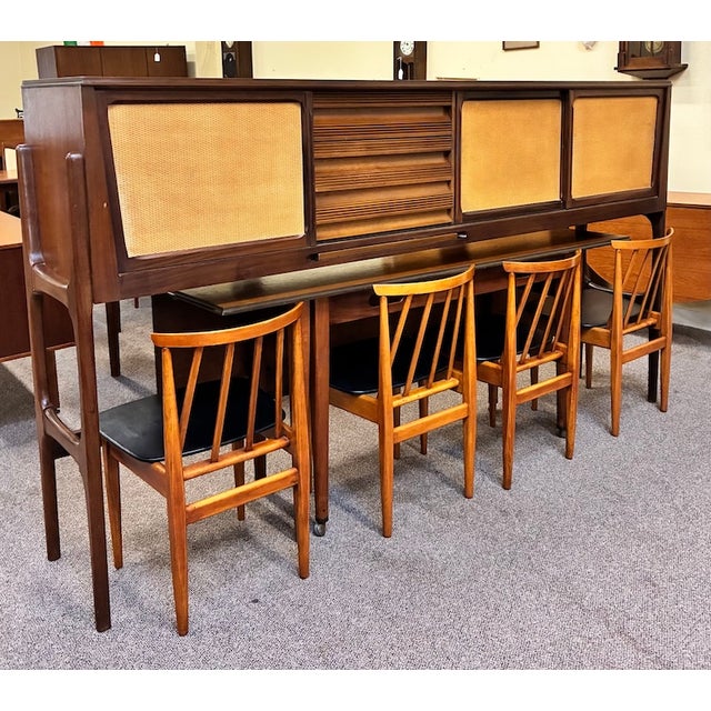 Iconic European Mid Century Modern Teak & Wicker Nesting Dining Suite W/ Credenza, Dining Table & Four Chairs c.1960 For Sale - Image 4 of 18