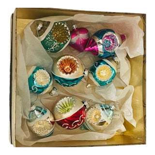 European Vintage Mercury Glass Indented Christmas Ornaments Set in Box For Sale