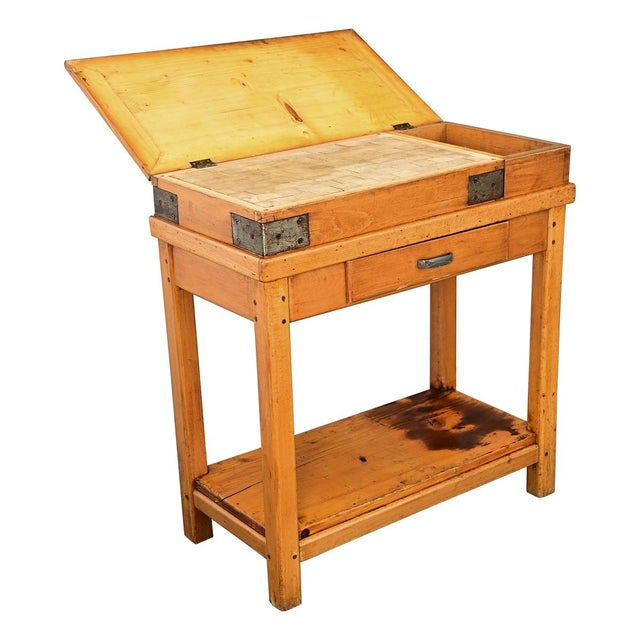 French 19th Century Butcher Block Table With Lid For Sale In Baton Rouge - Image 6 of 14