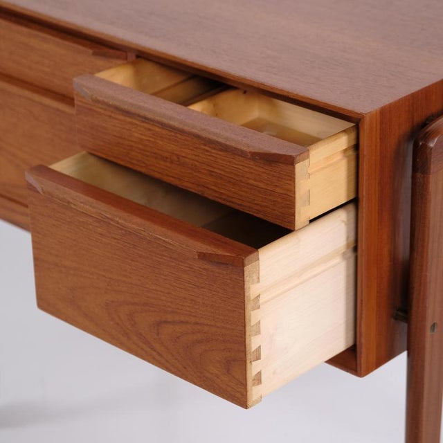 Small freestanding teak chest / sewing table from the 1950s, attributed to arne vodder. The piece has a compact size and...