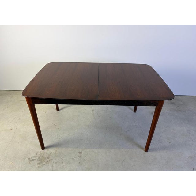 Easily extendable with folding table tops, you dont have to store the extendable tops separately as they are stored inside...