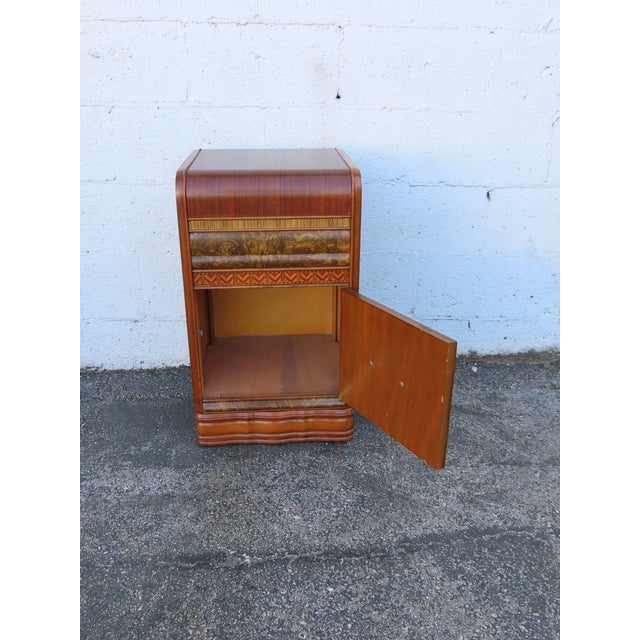 Art Deco Waterfall Inlay Nightstand Side End Table 6301 For Sale - Image 4 of 9