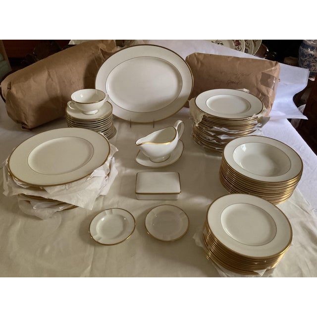 1950’s Vintage Wedgwood California Bone China Set, Gold Rim- 102 Pieces For Sale - Image 11 of 12