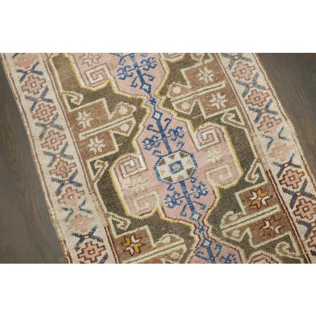 Narrow Short Vintage Turkish Anatolian Runner - 2'5" x 6'9" For Sale In New York - Image 6 of 8