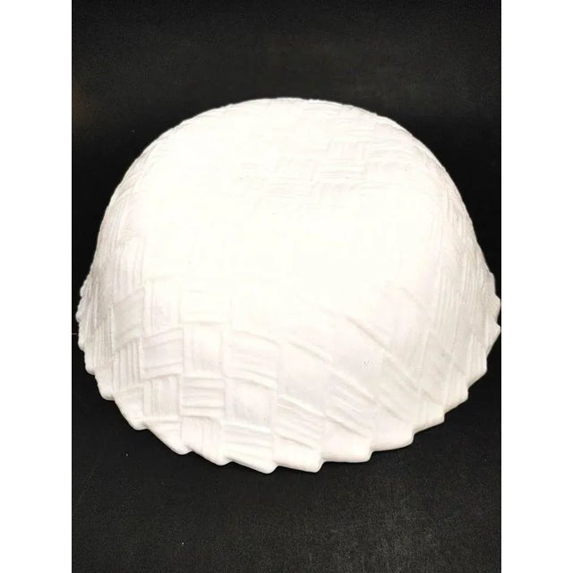 Indiana Glass Company Vintage Indiana Milk Glass White Basketweave Chip & Dip Bowl with Clip & Lid Nos For Sale - Image 4 of 10