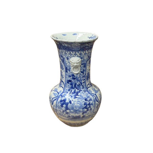 Oriental Pale Blue & White Porcelain Bulbous Shape Flower Vase For Sale - Image 4 of 17