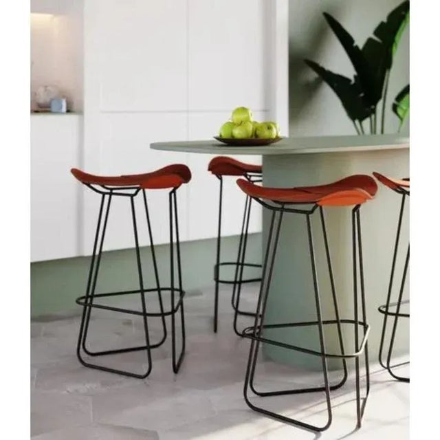 Pampa Leather Counter Stool by Cuero Design Dimensions: D 47 x W 47 x H 65 cm. Materials: Leather and metal. Finish: Oak...