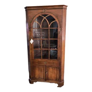 Late 20th Century Vintage Antique Style Early American Corner Cabinet by Statton