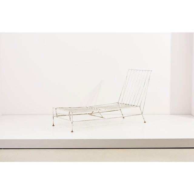 Rare Paul McCobb patio chaise for Arbuck, USA 1950s The chaise in its original condition. This piece is attributed to the...