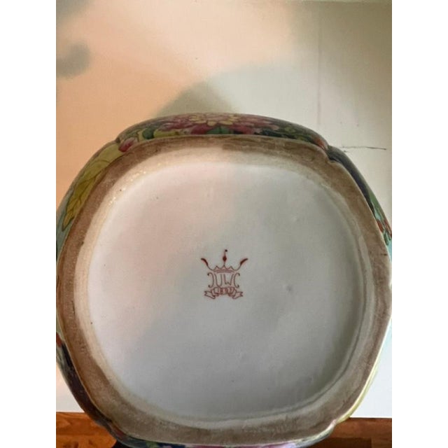 Chinese Vintage Famille Rose Porcelain Jar For Sale - Image 3 of 3